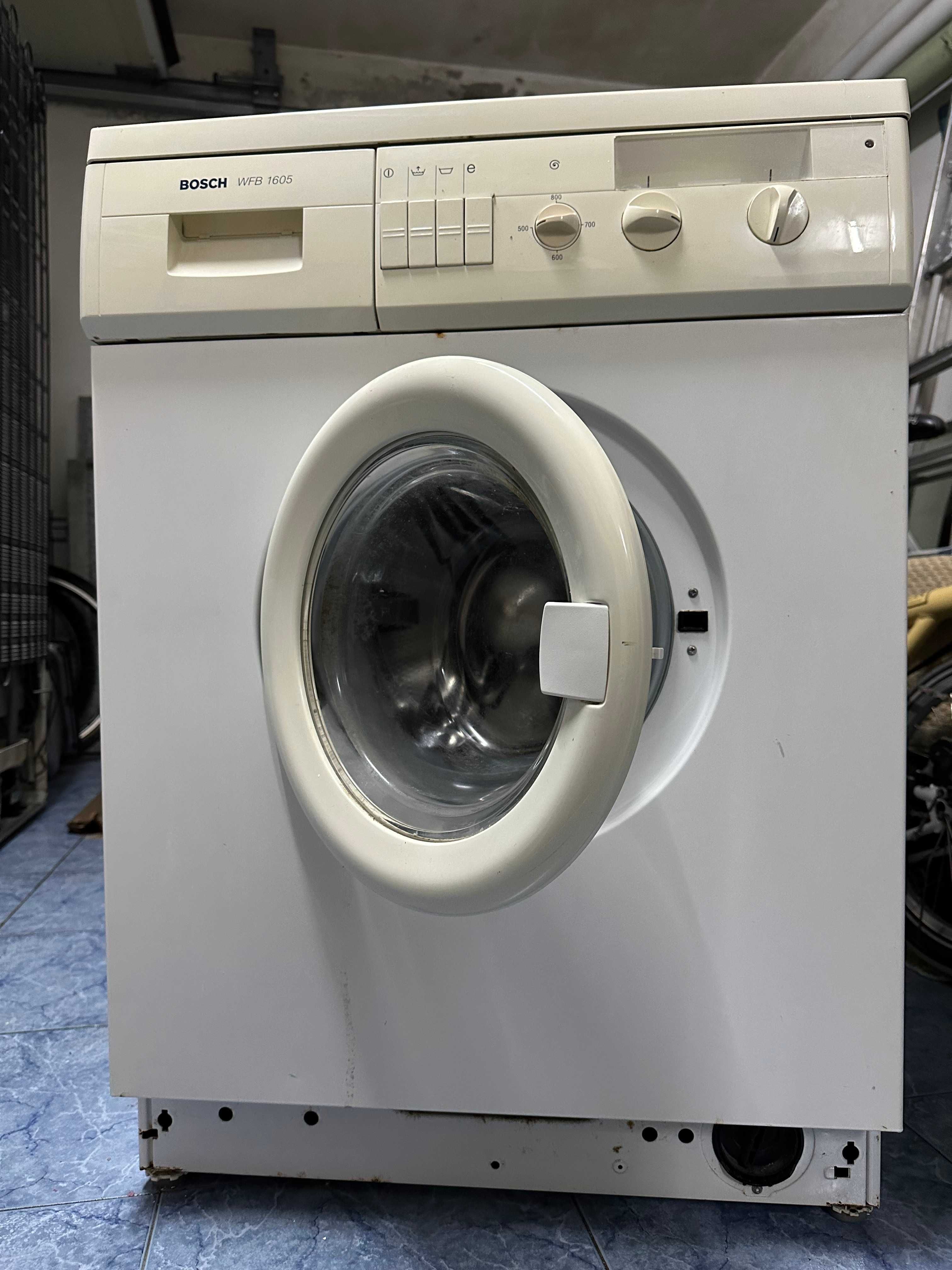 Maquina de Lavar Roupa Bosch WFB 1605