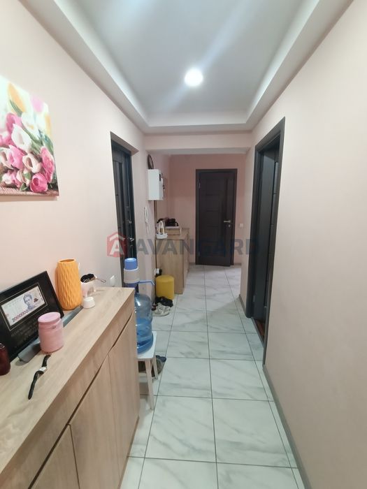 У продажу 2-шка на Космосі ціна подарунок!