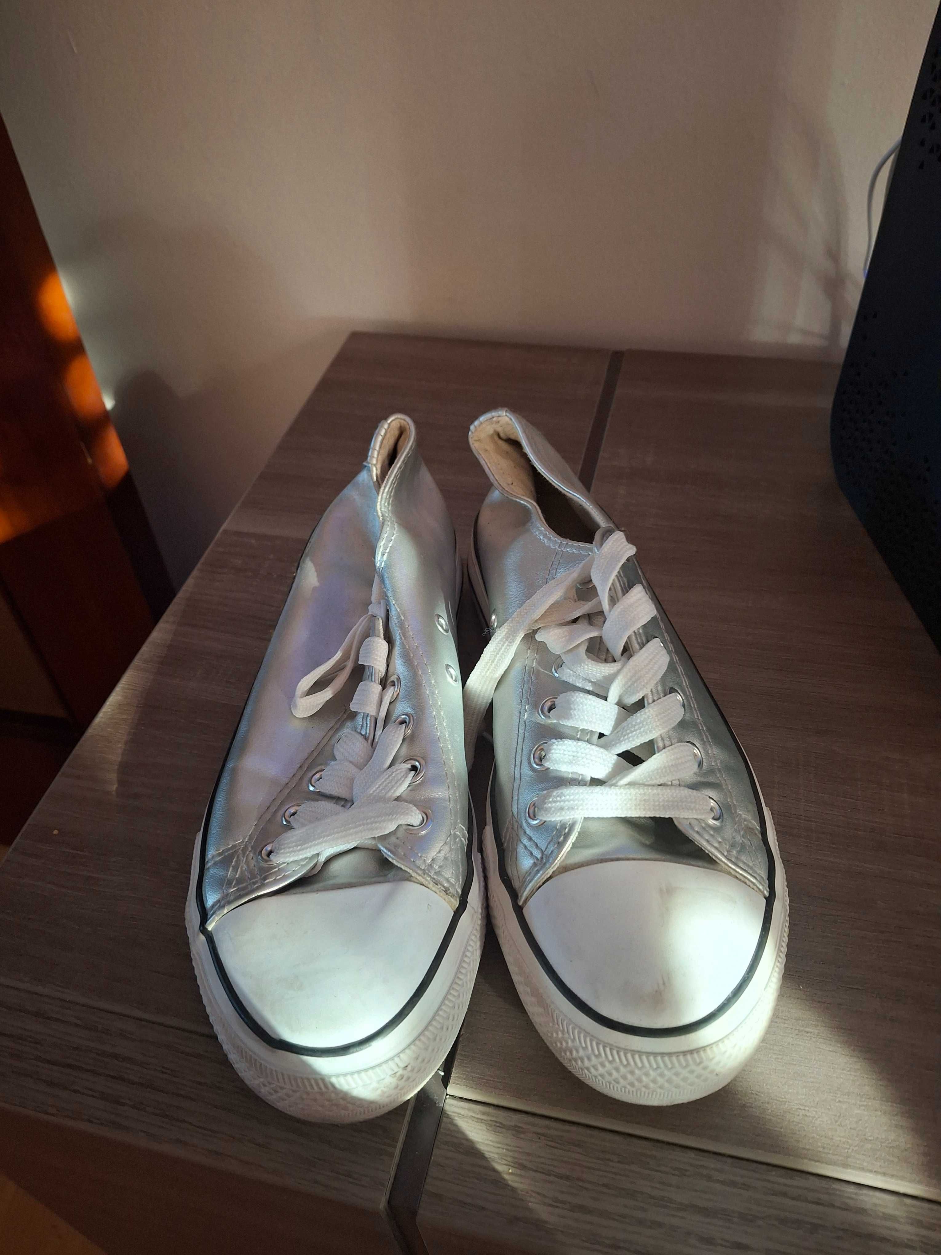 3 pares de sapatilhas