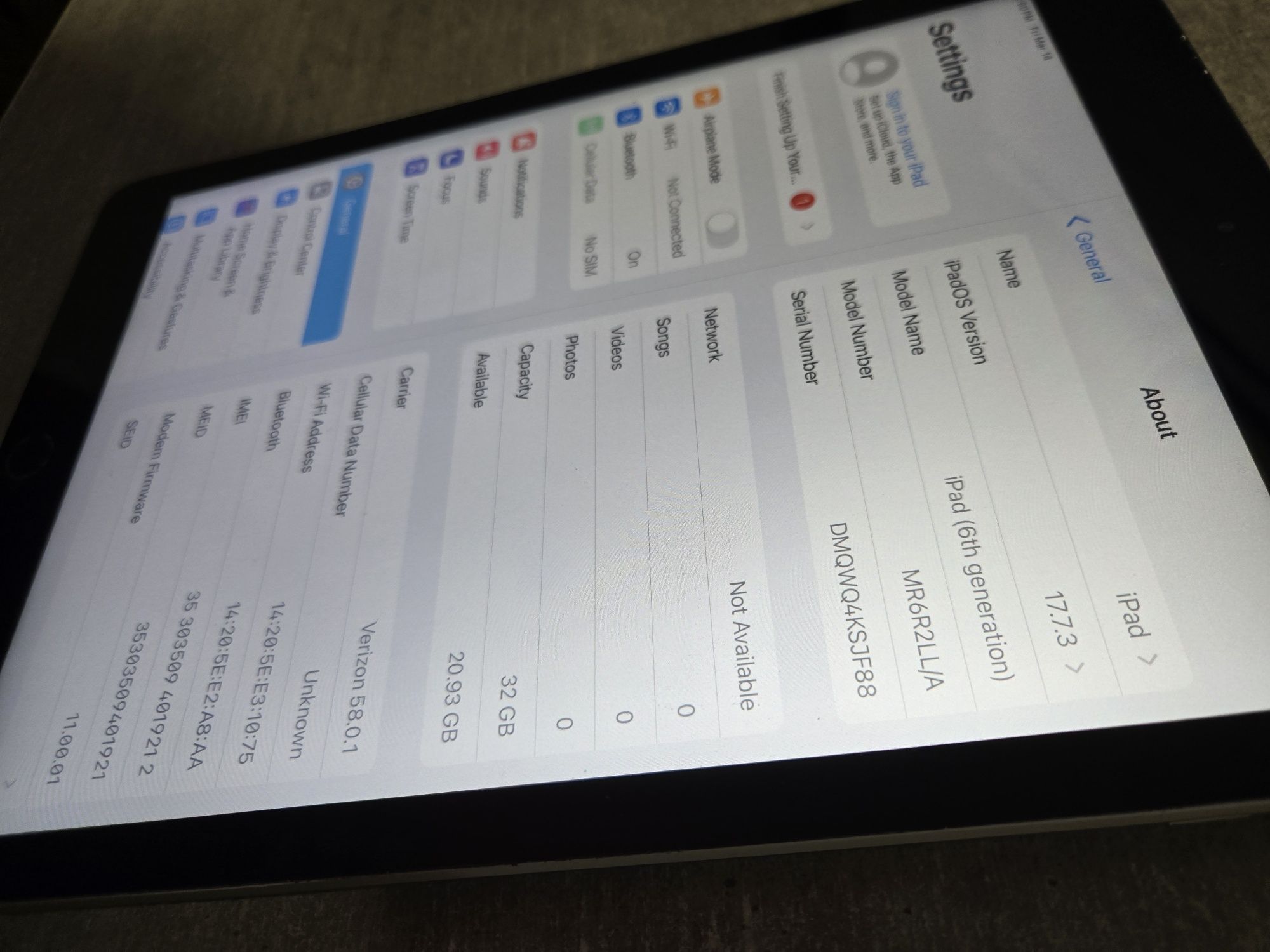 iPad 6 покоління. 32GB. LTE. Сім-карта. Space Grey. Гарантія