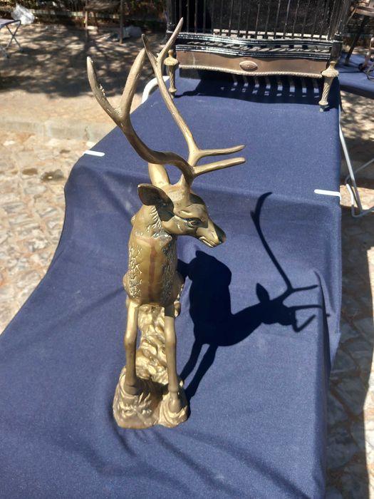 Antigo Grande Bronze Buck Veado, Escultura maciça
