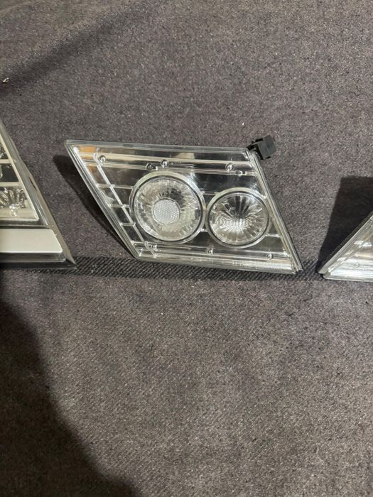 Продам задні стопи ваз 2115 в гарному стані