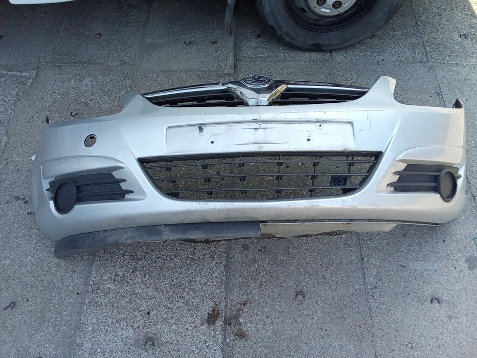 Zderzak przedni opel corsa d