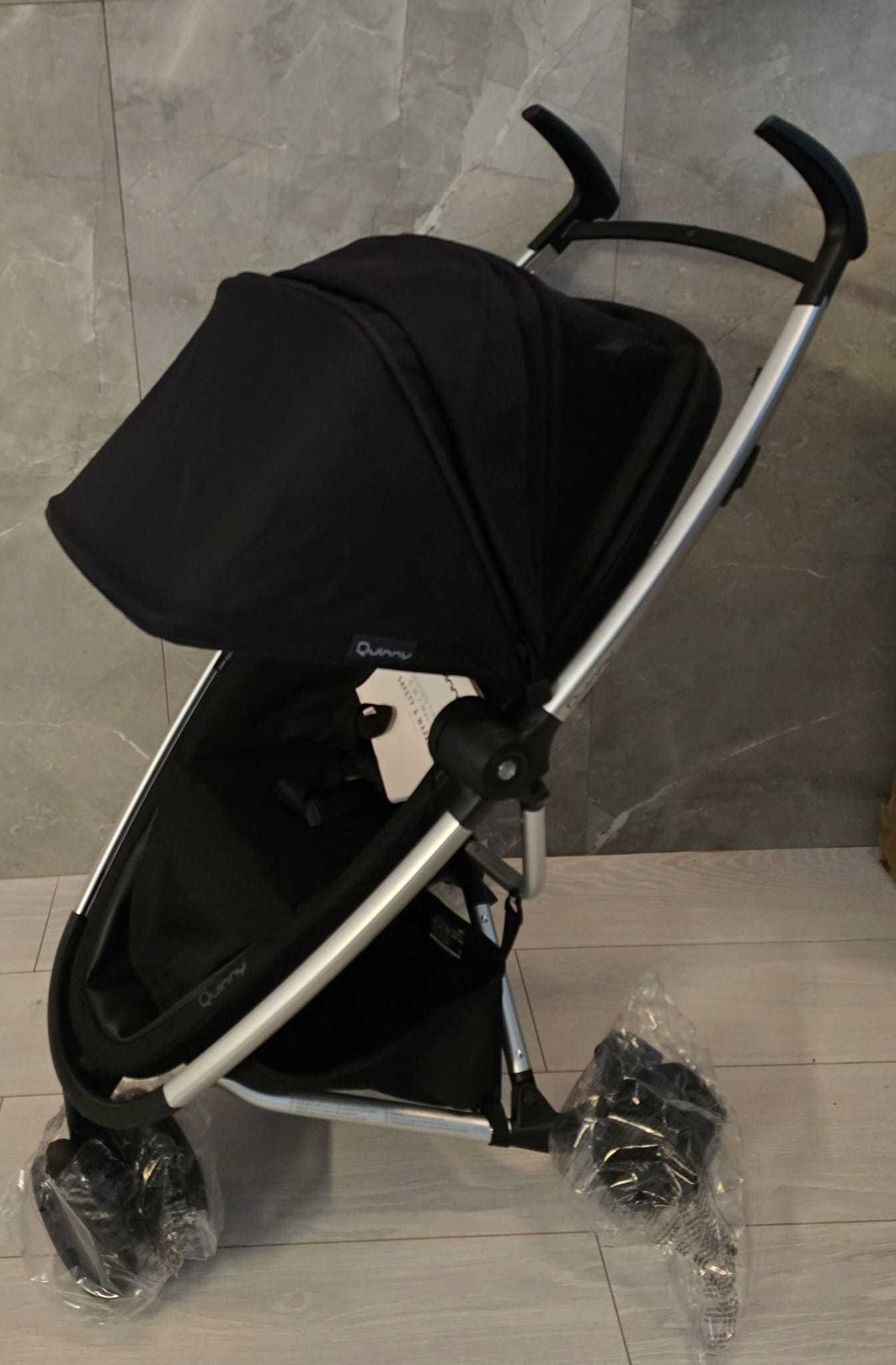 Wózek spacerowy Quinny Zapp Flex Black