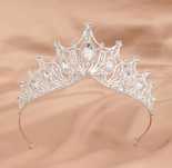 Srebrna tiara ślubna z kryształkami  Elegancka korona na wesele, wiec