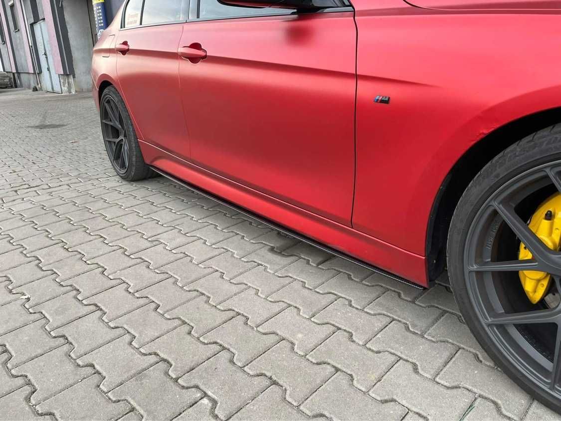 Dokładki Listwy Pod Progi BMW F30 F31 CZARNY POŁYSK / CARBON