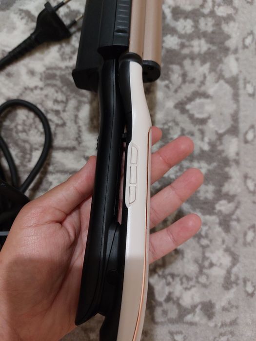 Ondulador REMINGTON 4 em 1 Proluxe CI91AW. Condições muito bom.