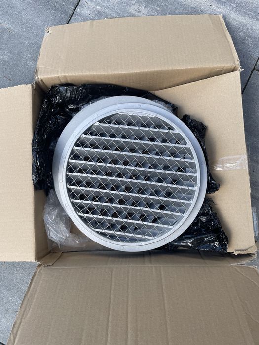 Czerpnia wyrzutnia fi 250 rekuperacja kratka wentylacyjna