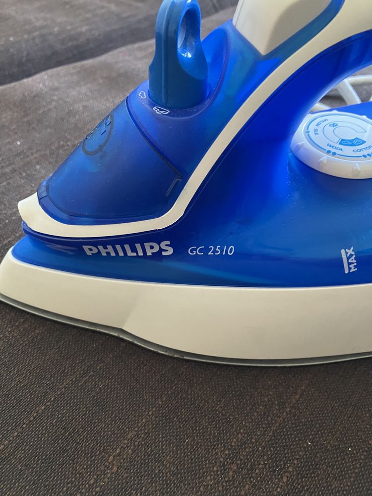 Zelazka Philips gc2510