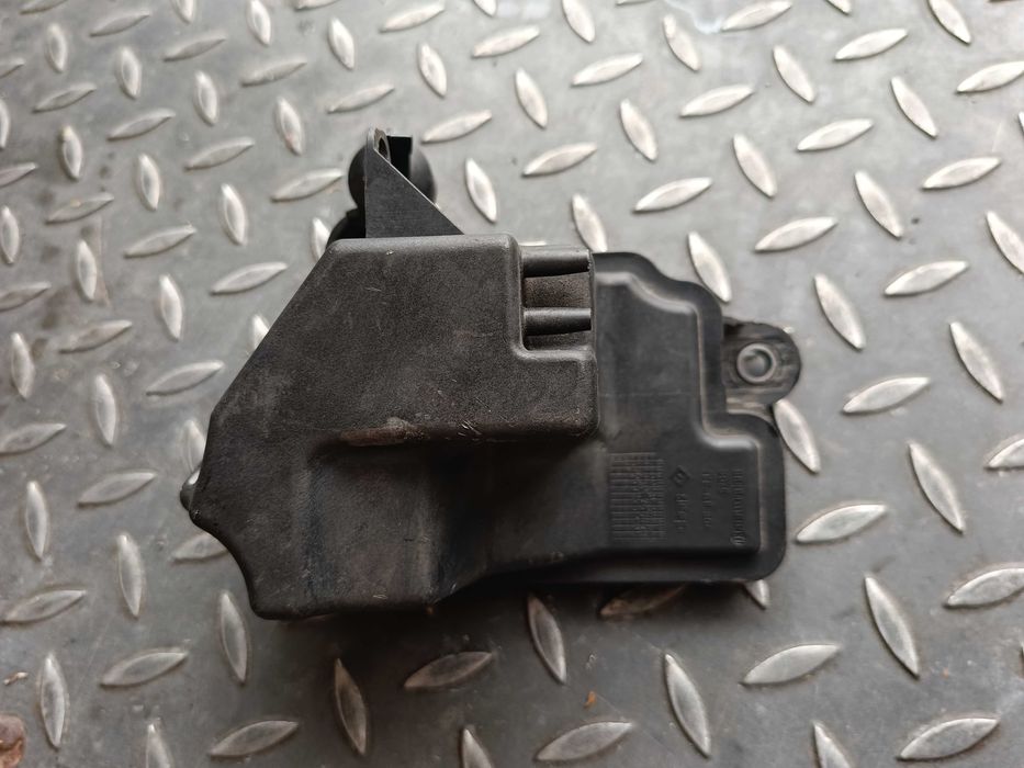 Zbiornik podciśnienia Ford Volvo Peugeot  2.0 TDCI HDI