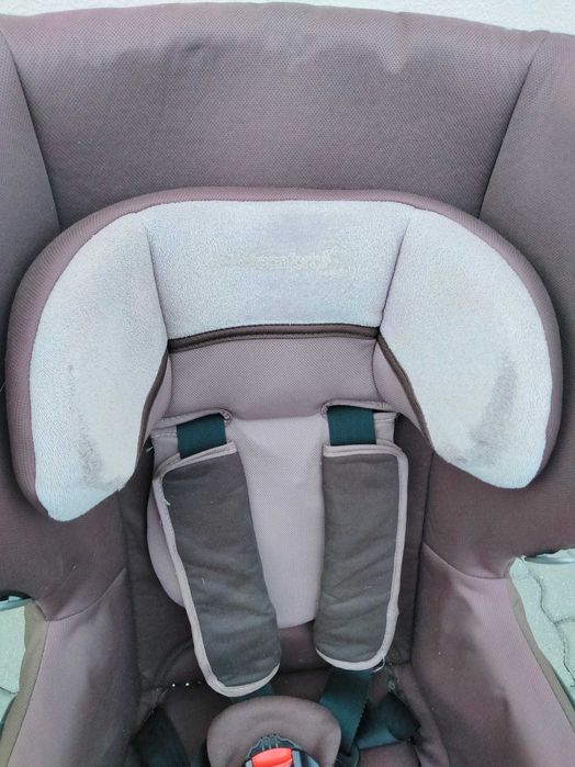 Cadeira de carro para criança para venda