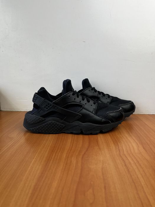 Кроссовки Nike Air Huarache размер 36 оригинал спортивные чёрные run