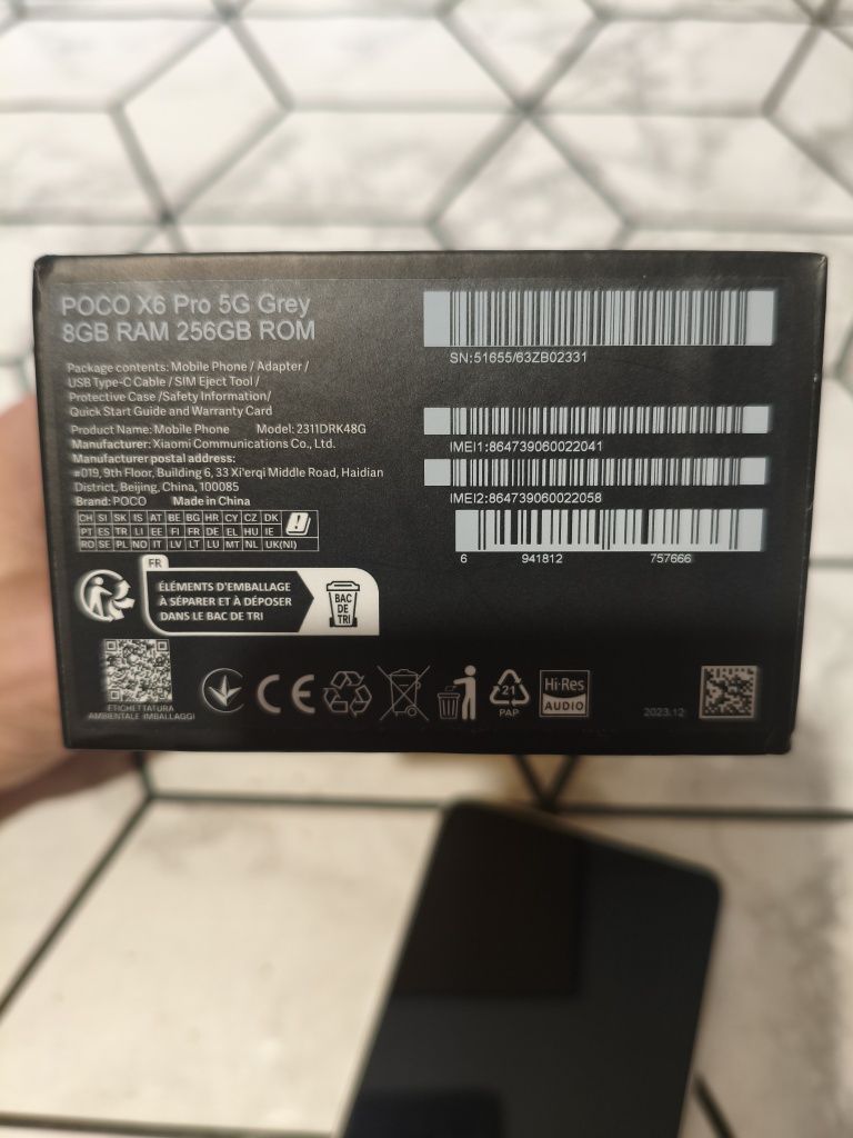 Poco x 6 pro 8/256 хорошее состояние.