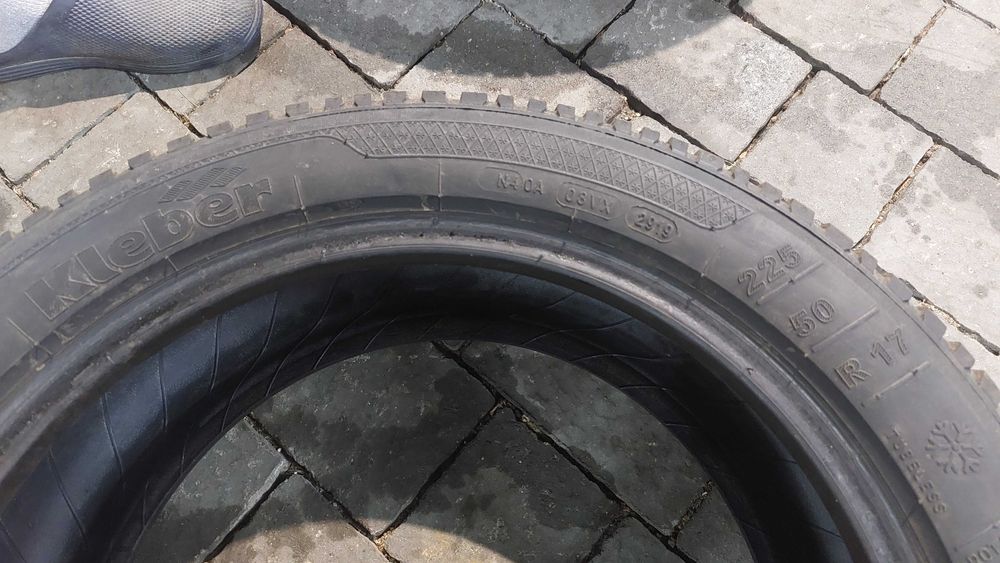 Opony zimowe 225/50/17