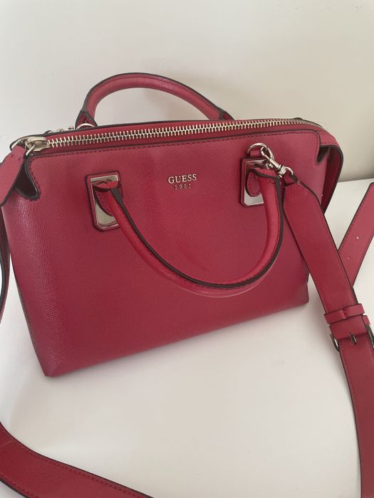 Сумка Guess (оригинал), отличное состояние