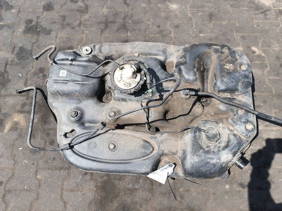 Zbiornik paliwa 7710042610 Toyota RAV 4 (XA50)  2019 SUV Benzyna