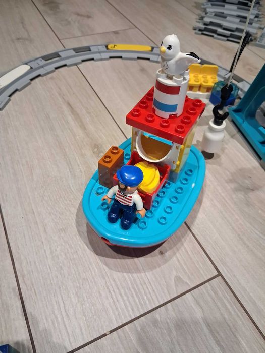 LEGO DUPLO 10875 Pociąg towarowy z dźwiękiem