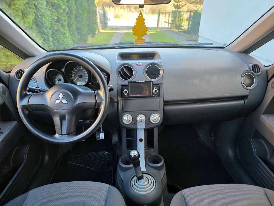 Mitsubishi Colt 1,1 Benzyna 75KM 2004r Długie Opłaty, Opony Zimowe...