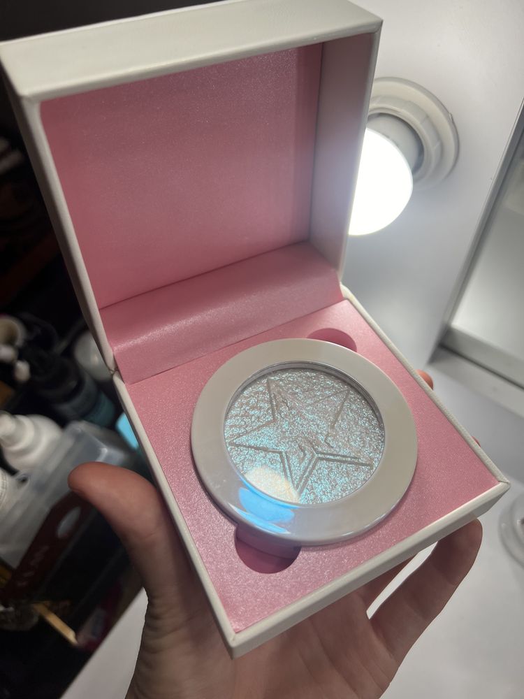 Jeffree star extreme frost gag me хайлайтер