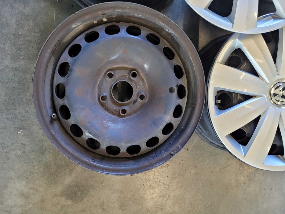 felga volkswagen stalowa + kołpak r 16  5 x 112