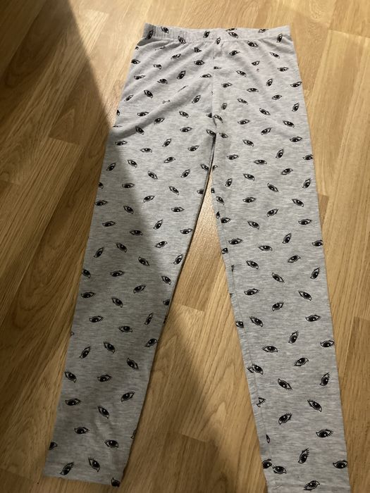 Szare Legginsy w oczy