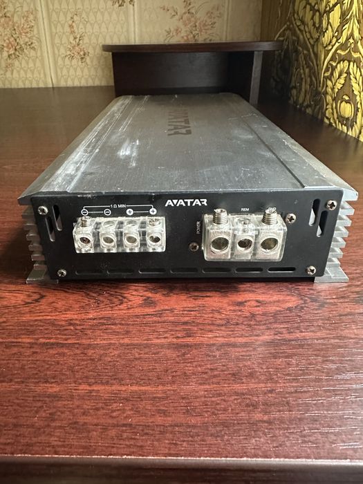 Продам усилитель Avatar 1.1500