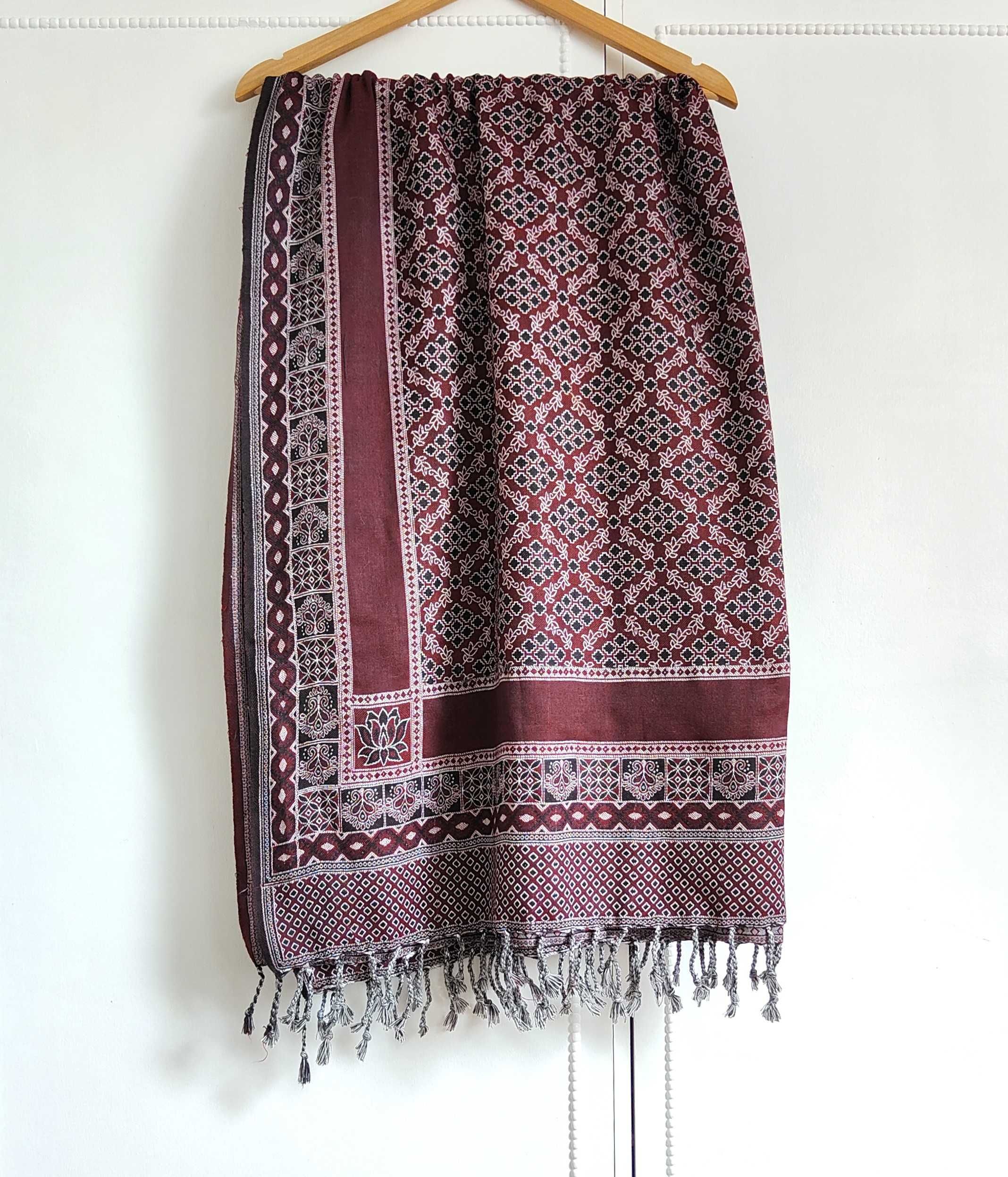 Nowy duży szal orientalny bordowy wzór boho bohemian arabski jak kocyk