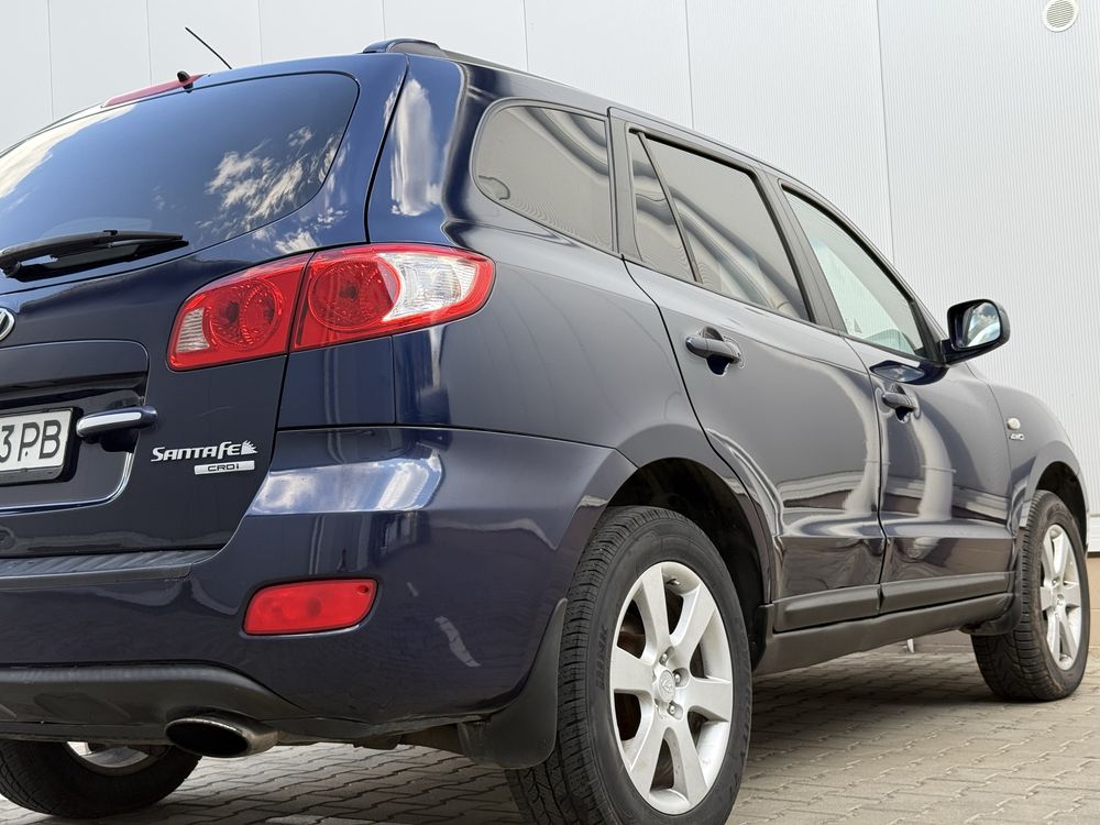 Hyundai Santa FE 2.2 Дизель - Автомат Красивая кожа