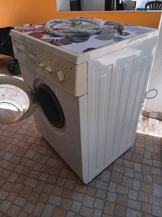 Máquina de Lavar Roupa Siemens