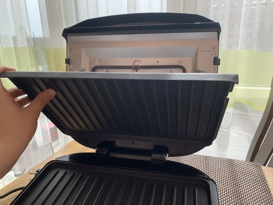 Гриль RUSSELL HOBBS 20850-56