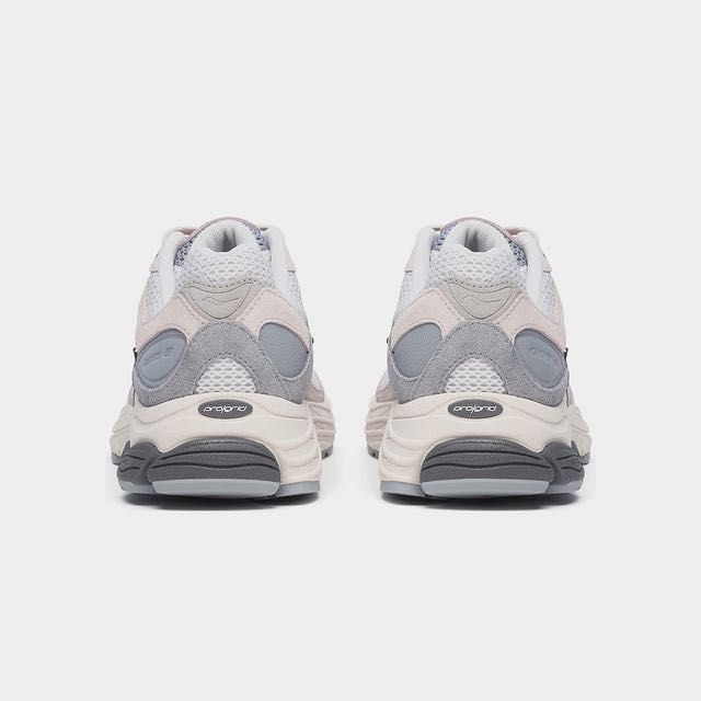 США! Кросівки Saucony Progrid Omni 9 Premium (40р по 48р) (S70740-18)