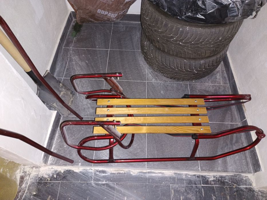 SUPER Sanki z rączką