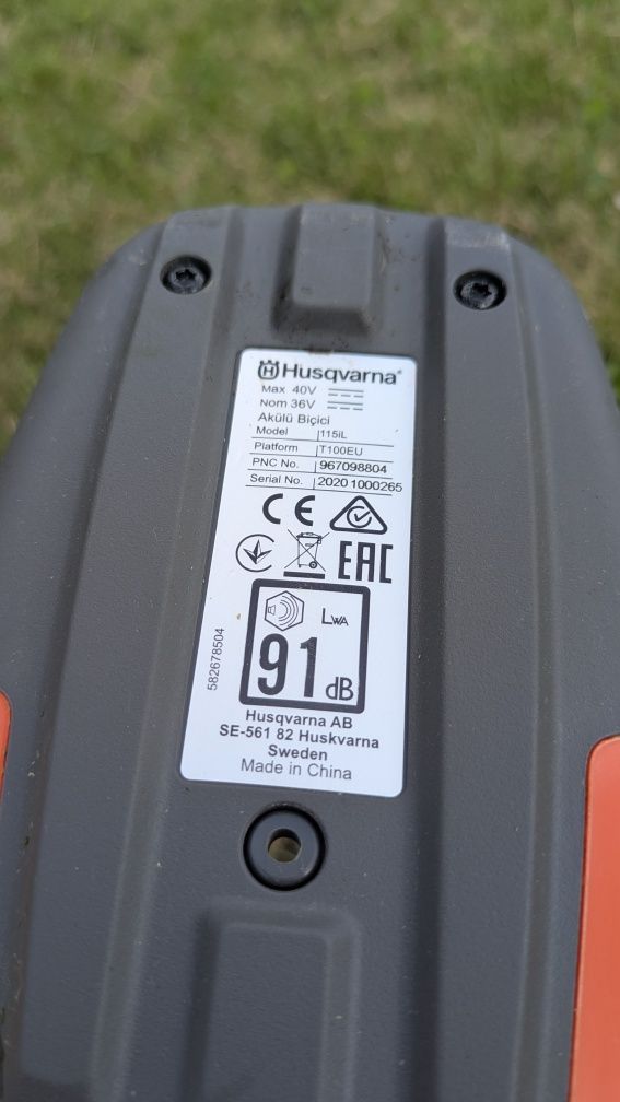 Kosa Husqvarna 115iL