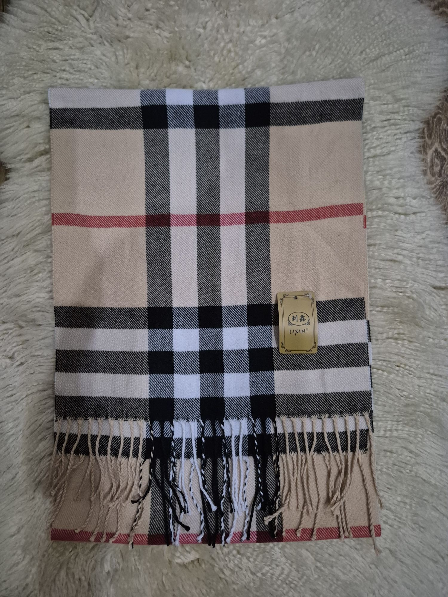 Новый шарф под Burberry