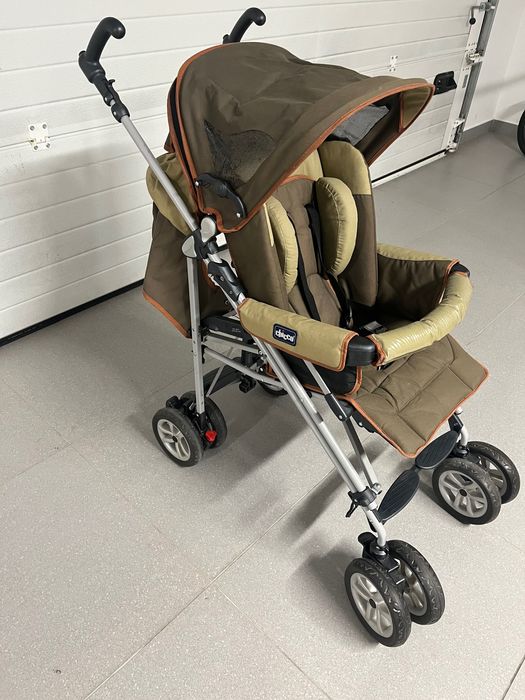 Carrinho de bebé da chicco