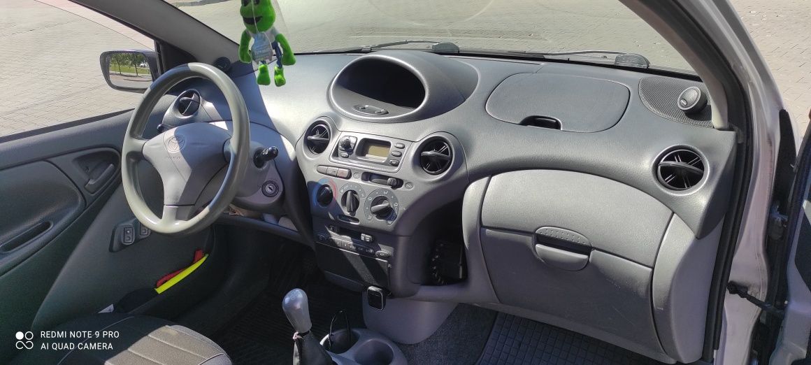 Toyota Yaris 1.0