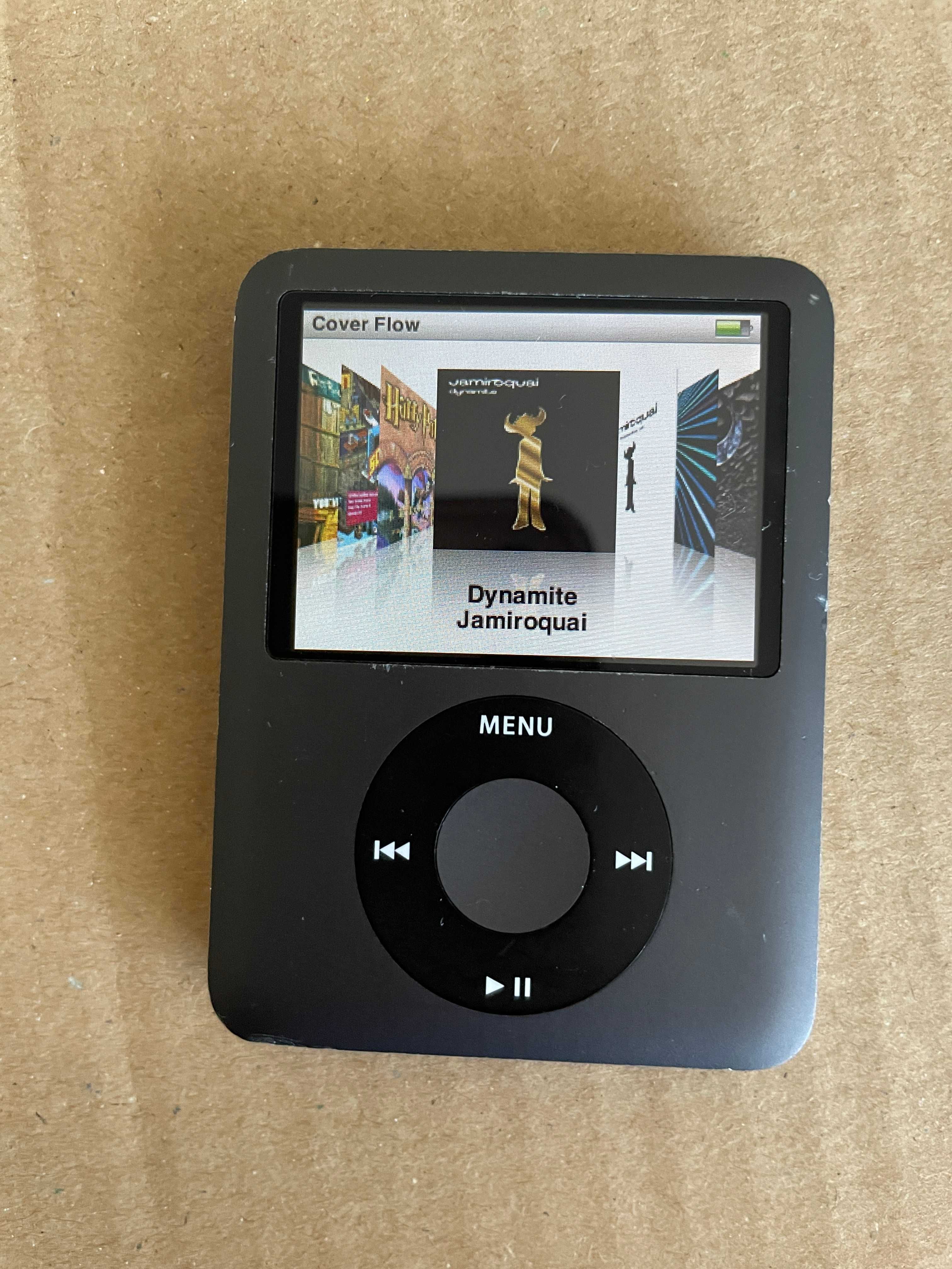 Oryginalny unikatowy iPod nano 8GB + nowe słuchawki