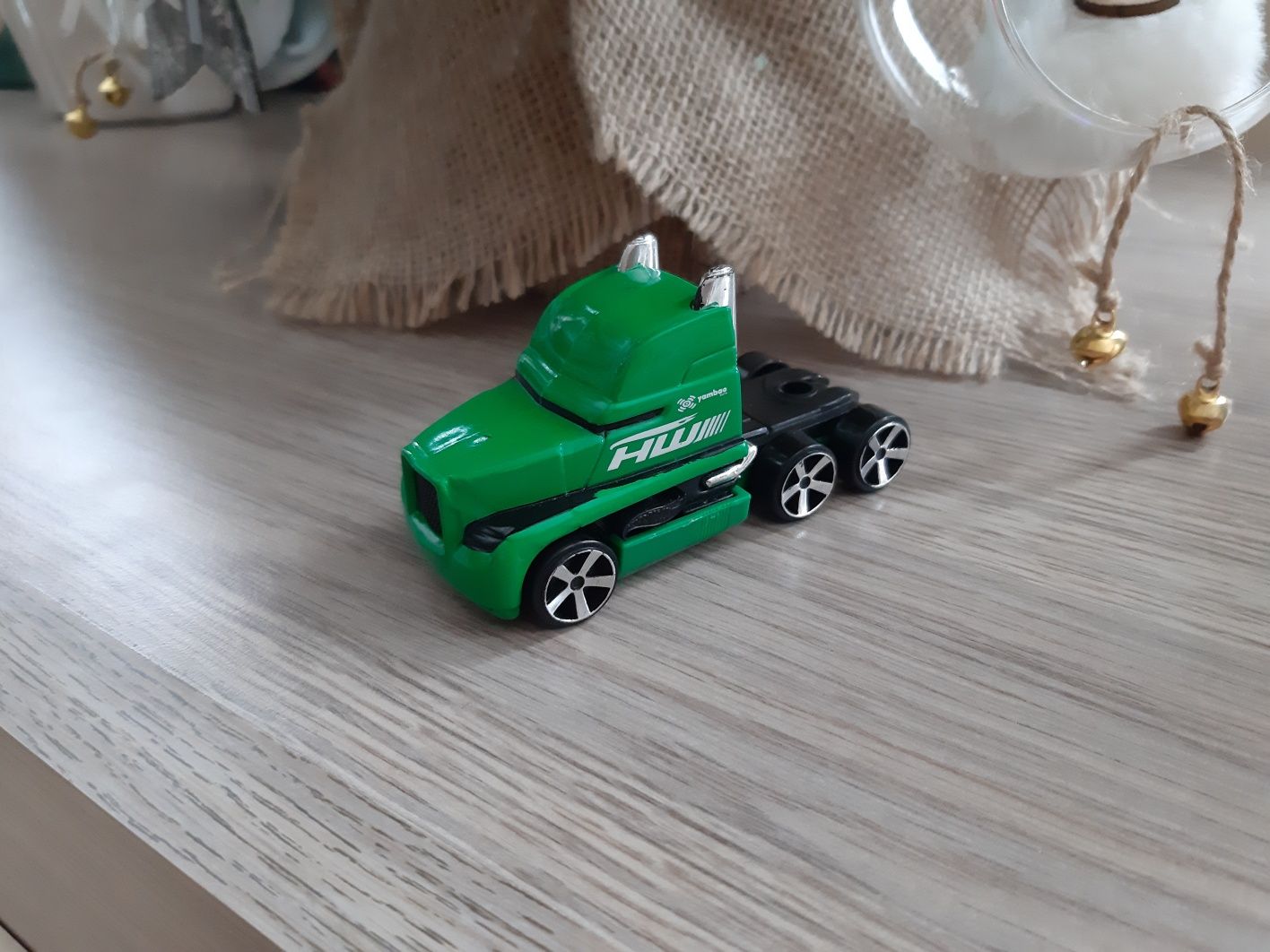 Ciężarówka mattel hot Wheels zielona metal mała kolekcja 2002 vintage