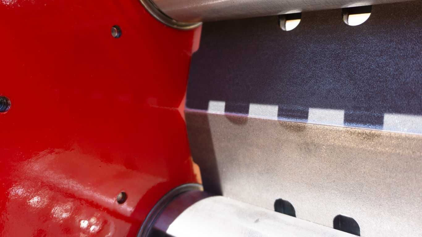 mechanizm == rębak do cięcia gałęzi zrzyn odpadów REMETCNC R-120