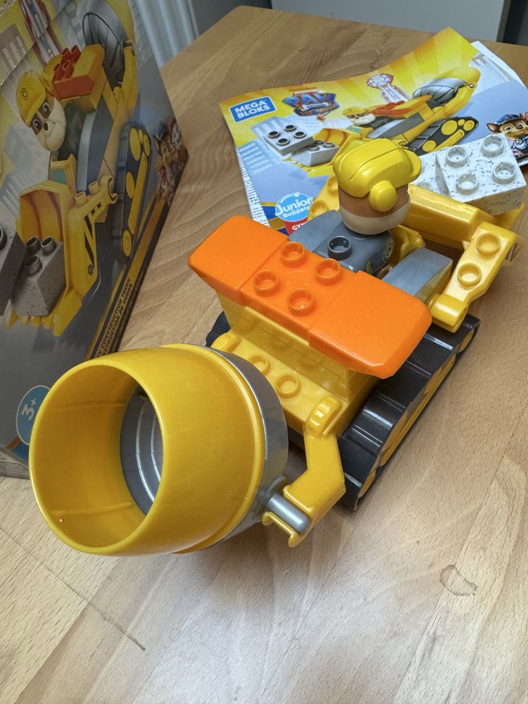 Klocki jak lego Psi patrol auto raddlera jak nowe
