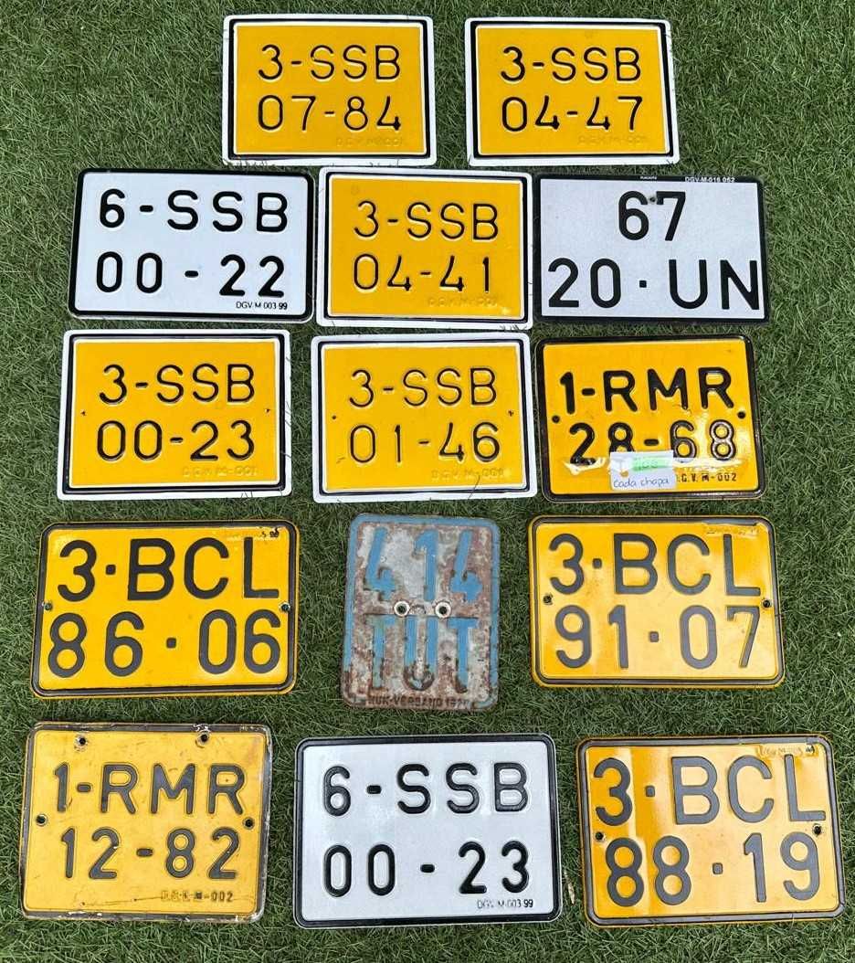 Chapas de matricula antigas, motorizadas e bicicletas