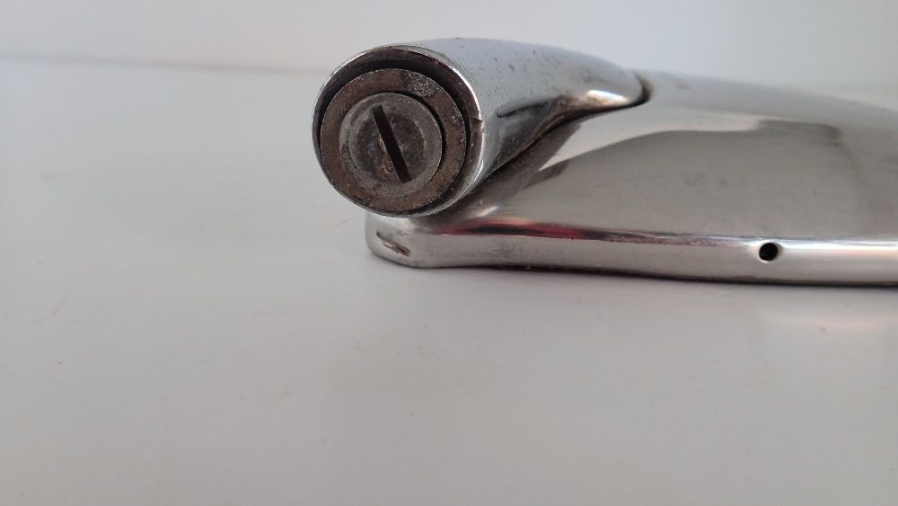 Espelho antigo de carro