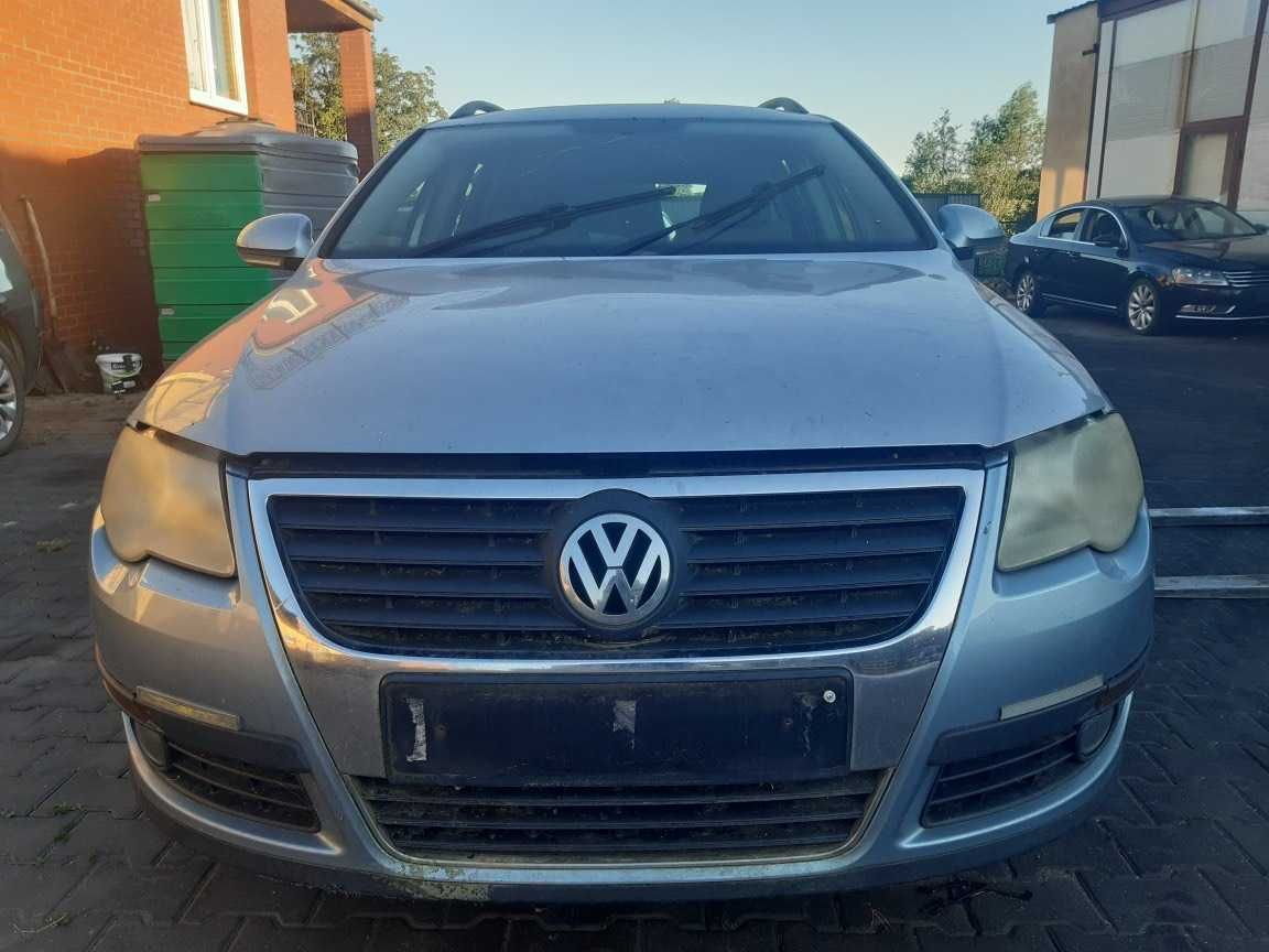 Passat b6 Lampy  maska drzwi Kod lakieru LB5M
