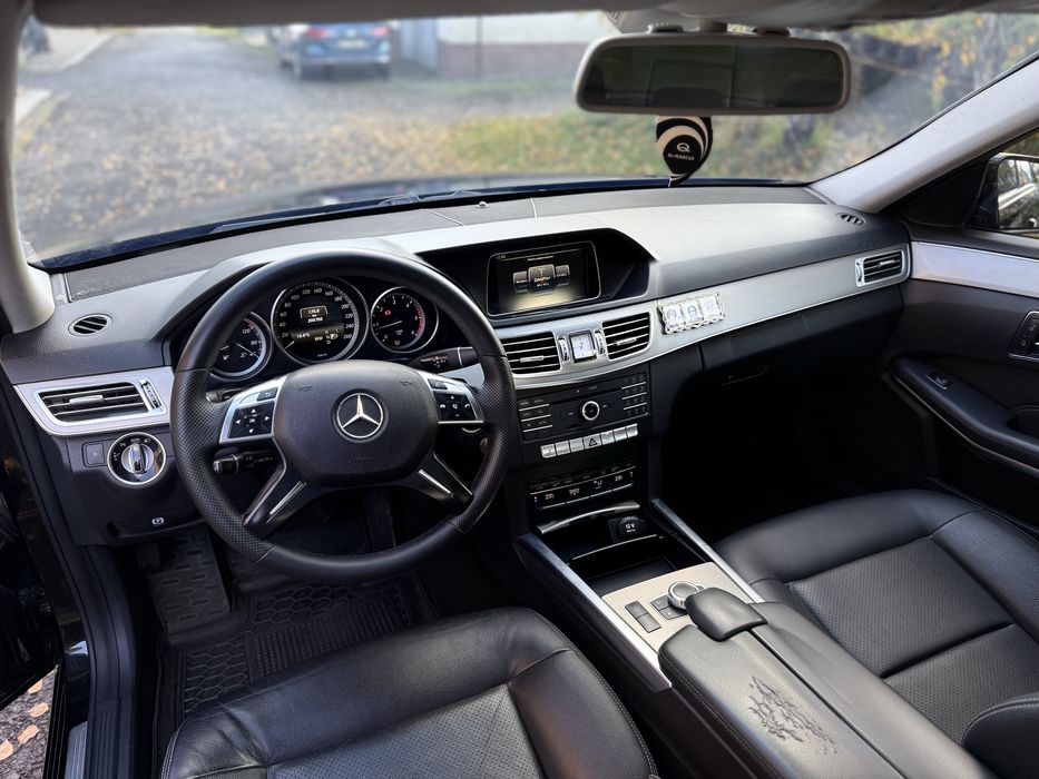 Mercedes Benz E Class W212