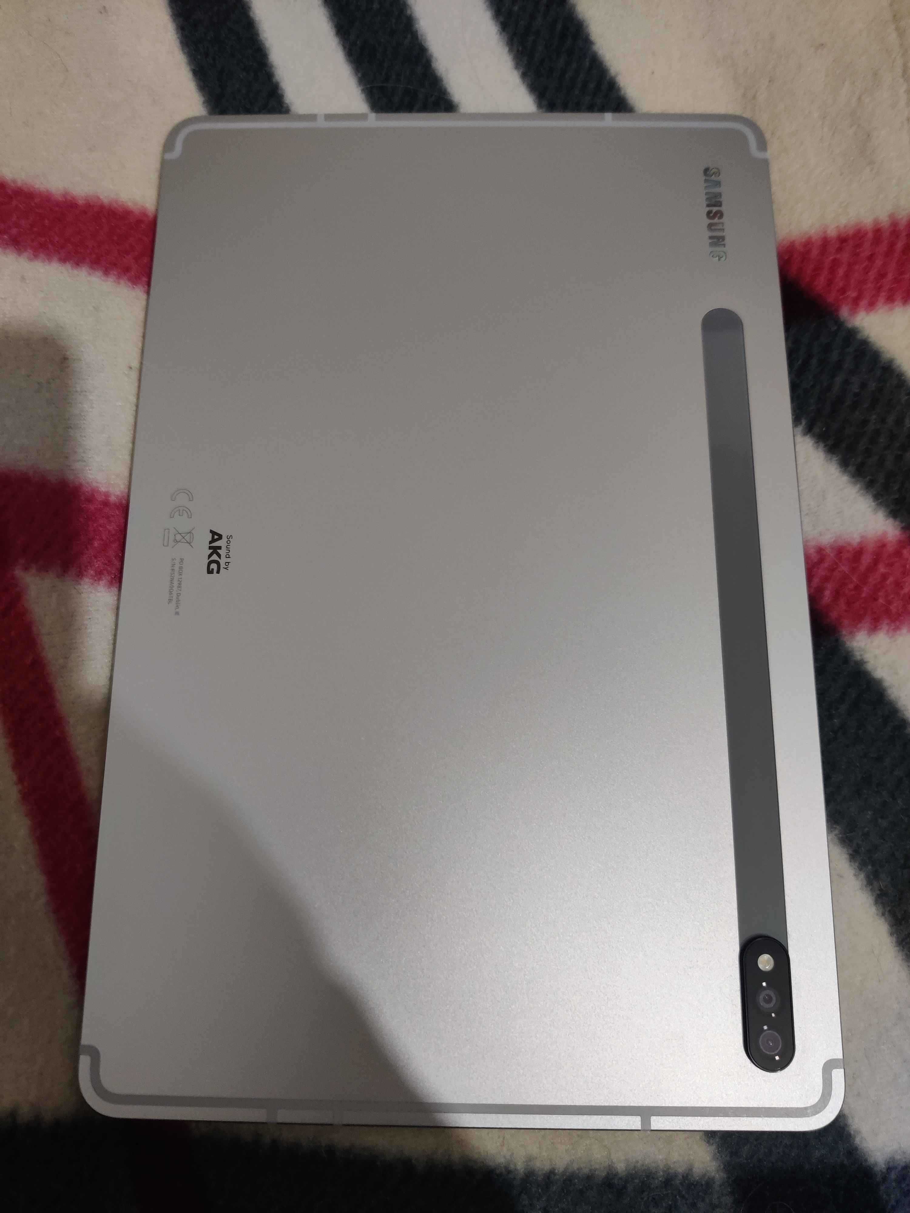 Galaxy Tab S7 128GB WiFi / Mystic Silver + Capa -- Como Novo