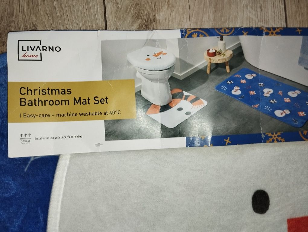 Zestaw świąteczny dywaników łazienkowych bałwanek