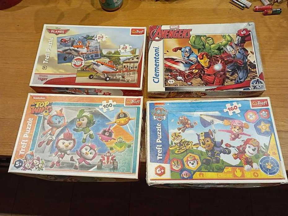 Puzzle TREFL 4 sztuki - Psi Patrol, Samoloty, Avengers