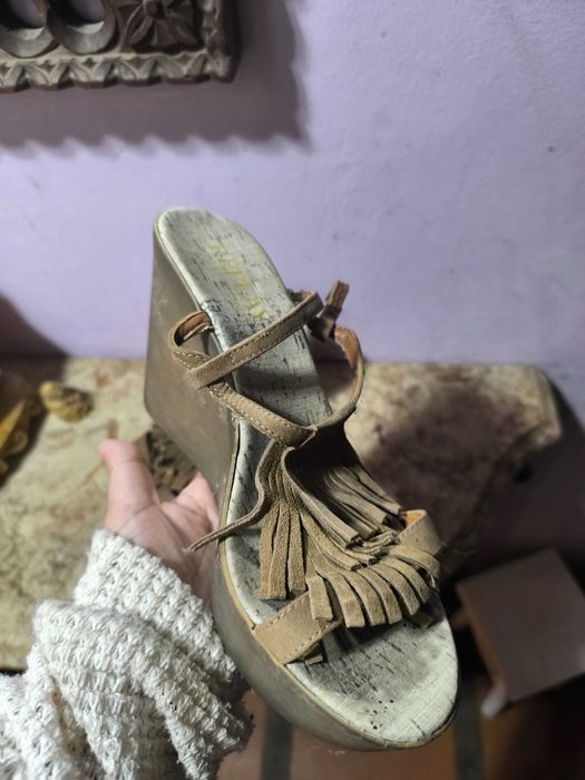 Sapatos abertos elegantes da replay