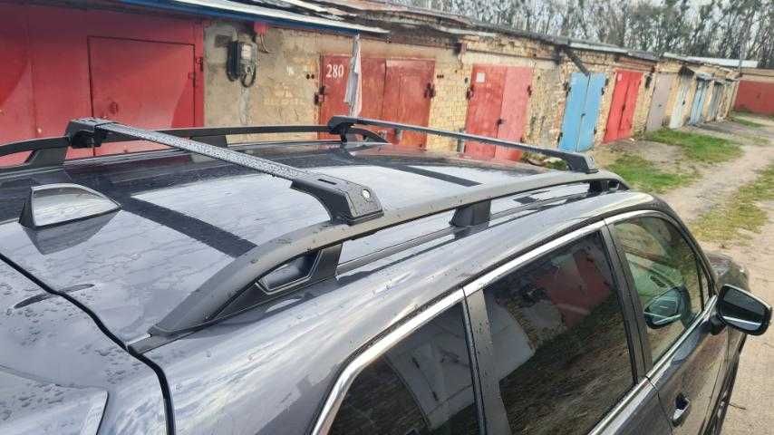 Турецький безшумний багажник YW8 на рейлінги Subaru Forester с замками