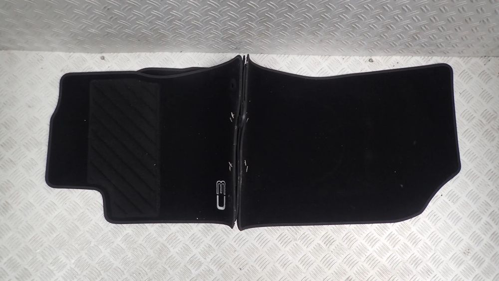 DYWANIKI WELUROWE CITROEN C3  1616875880 DOSTĘPNE 2 KOMPLETY